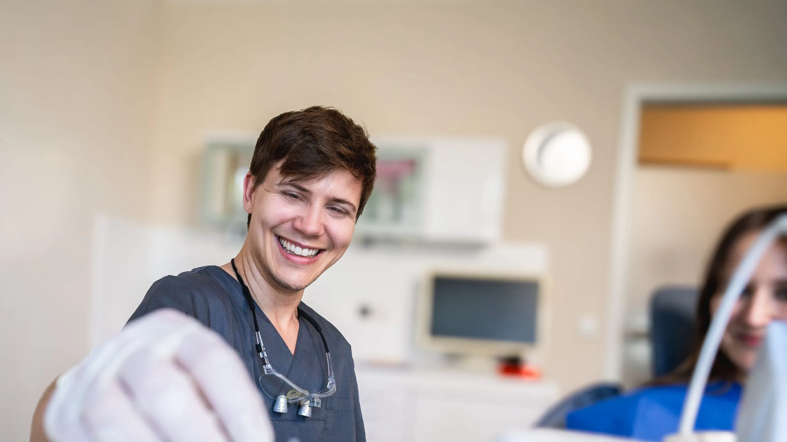 Professionelle Zahnreinigung und Prophylaxe in der Praxis Zahnärzte im Rod für Patienten aus Mörfelden-Walldorf und dem Rhein-Main-Gebiet