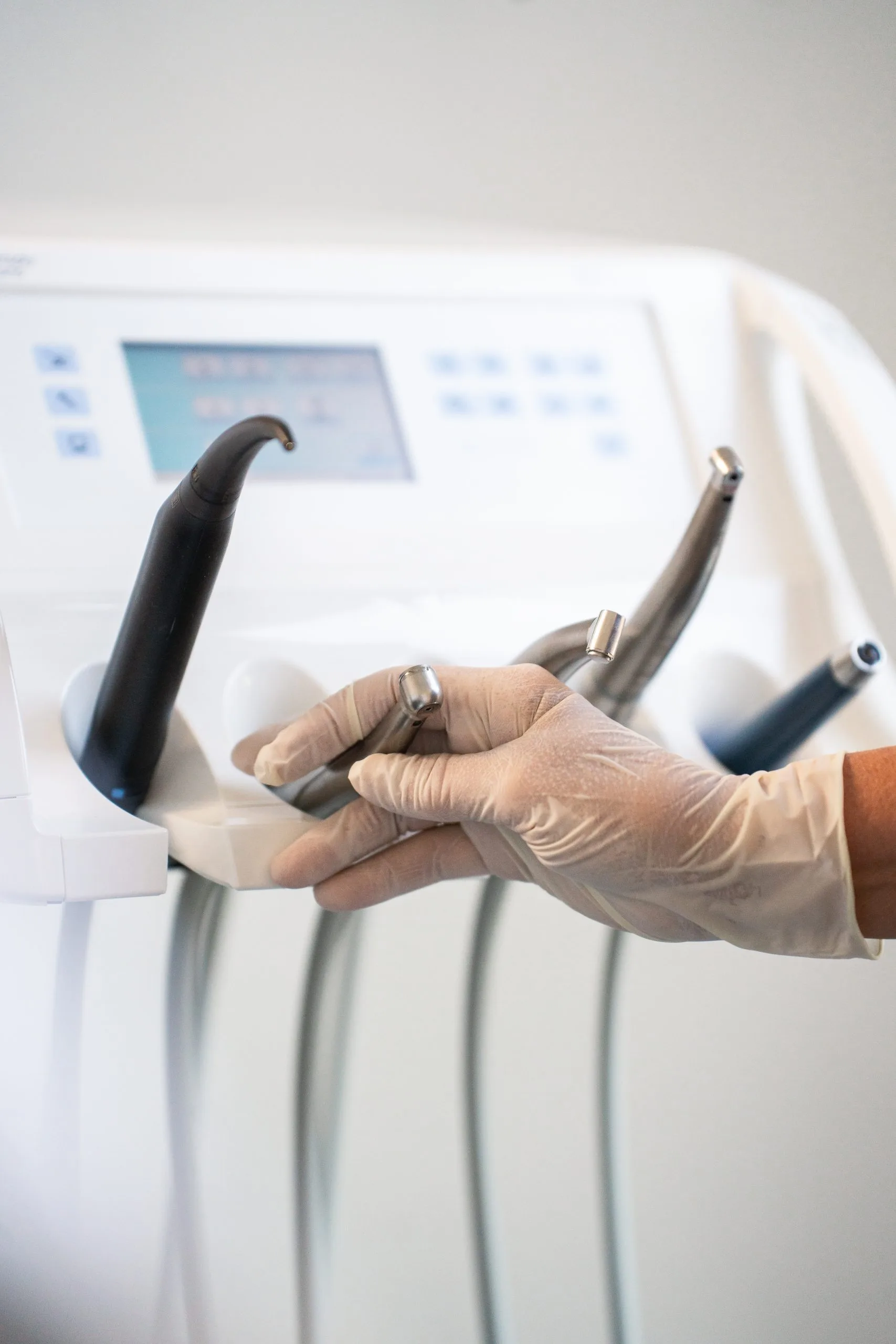 Zahnärztliche Beratung und schonende Behandlung in der Praxis Zahnärzte im Rod für Patienten aus Groß-Gerau